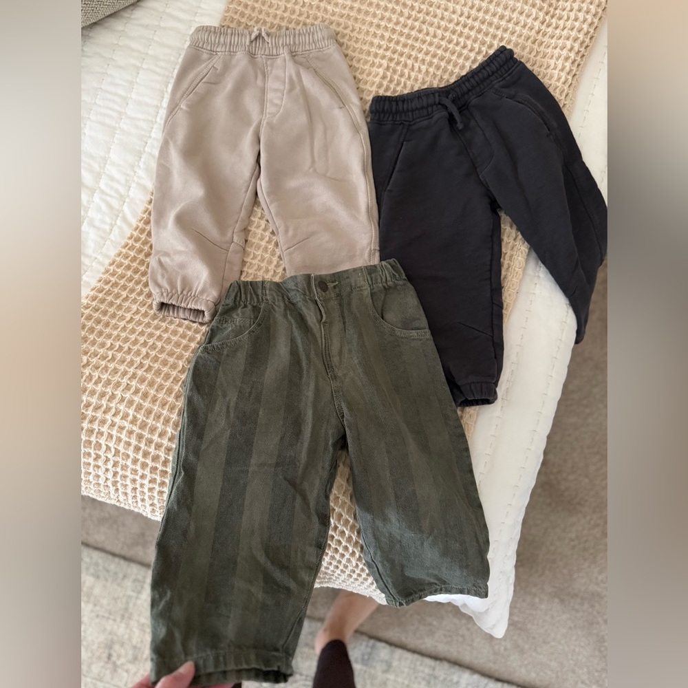 Zara Kids Sweatpants & Joggers - Black, Tan, and Green